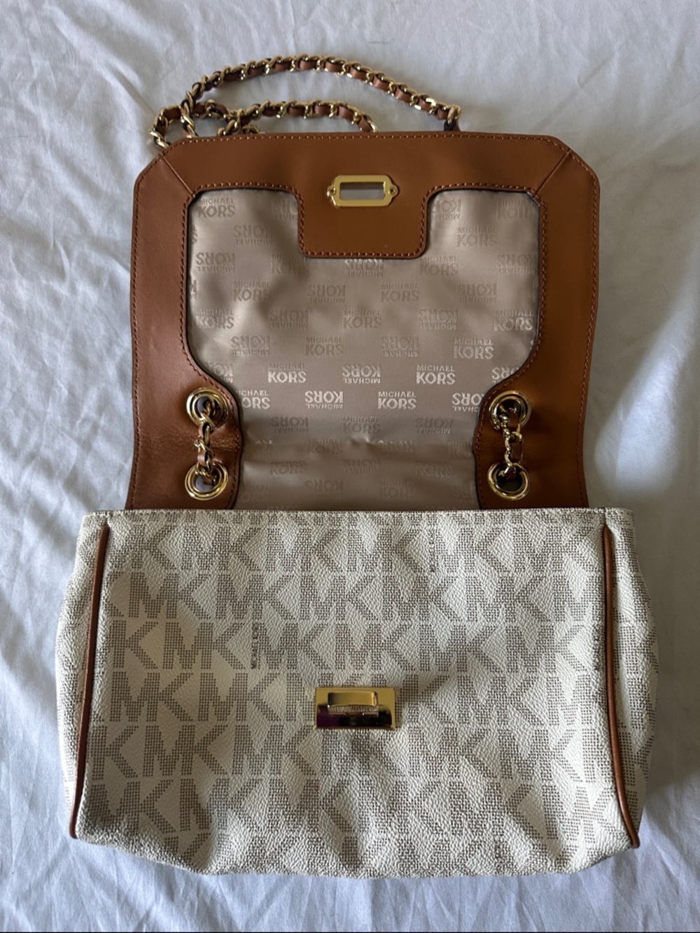 Michael Kors Cream Monogram Chain Shoulder Bag with Gold Hardware - Picture 6 of 7